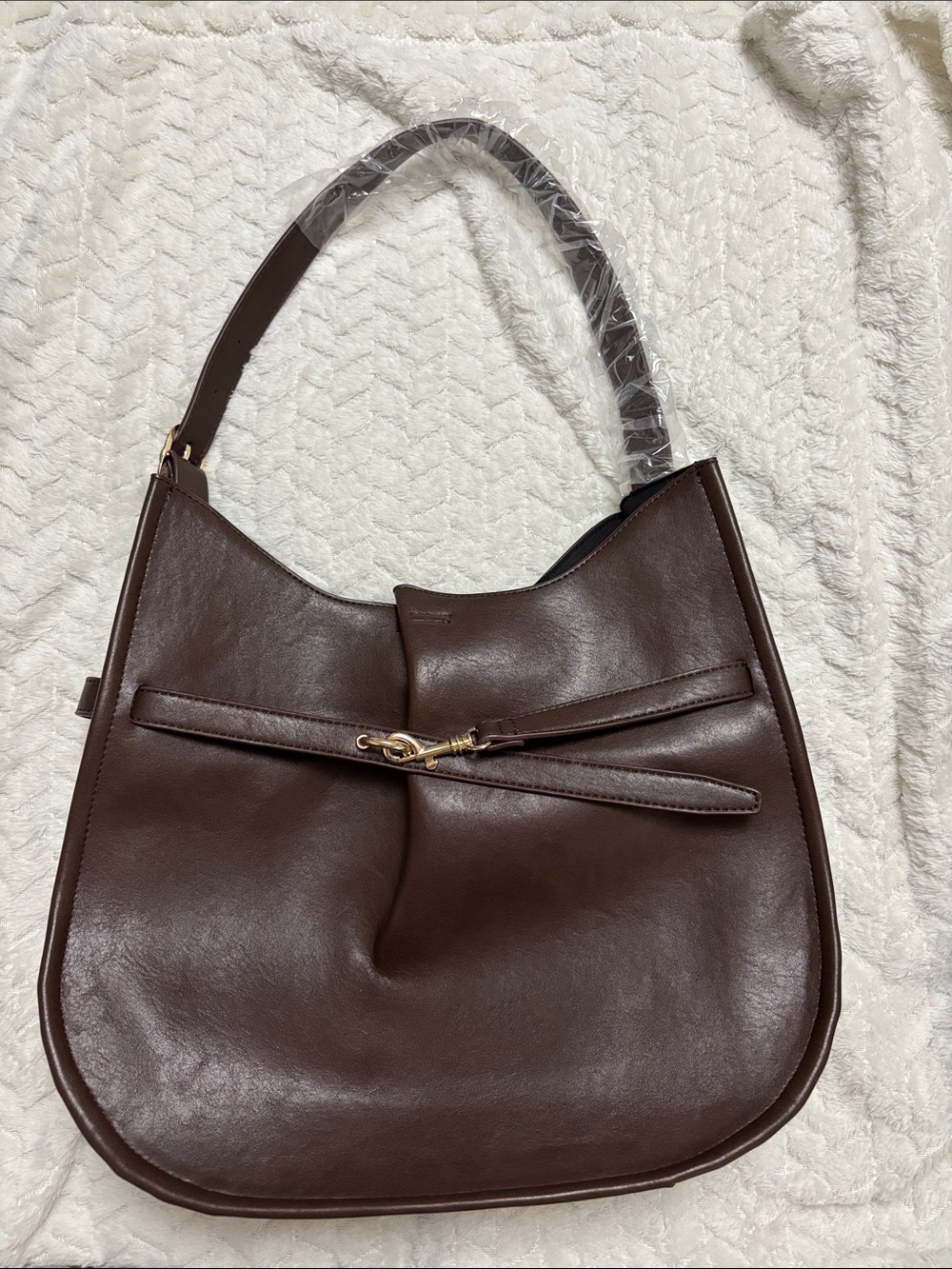 Smooth Brown faux Leather Shoulder Bag with Gold Accent